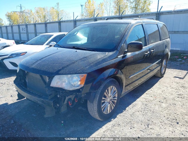 2C4RC1CG1ER299699 Chrysler Town and Country