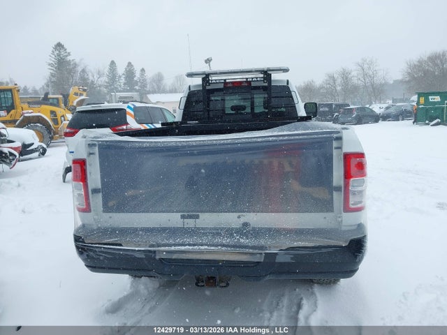 3C6UR5HJXRG243963 RAM 2500 Tradesman