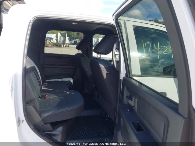3C6UR5HJXRG243963 RAM 2500 Tradesman
