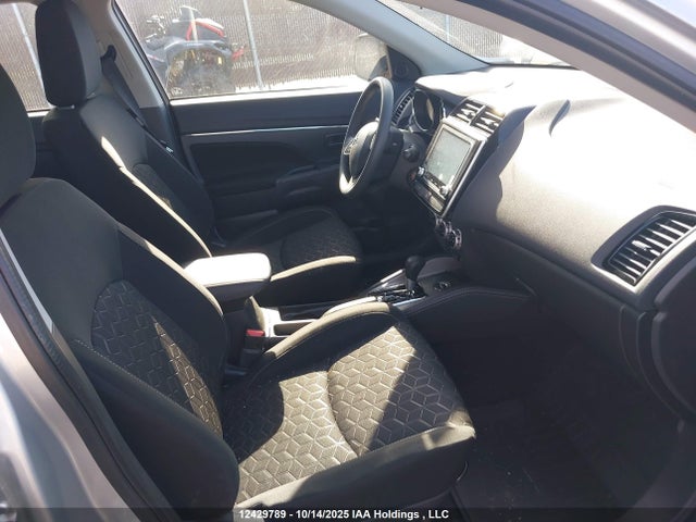 JA4AJUAU9SU601567 Mitsubishi RVR ES