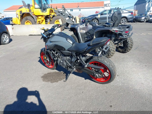 JYARM32N7MA000319 Yamaha Mtn690 (mt-07)
