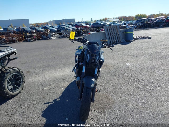 JYARM32N7MA000319 Yamaha Mtn690 (mt-07)