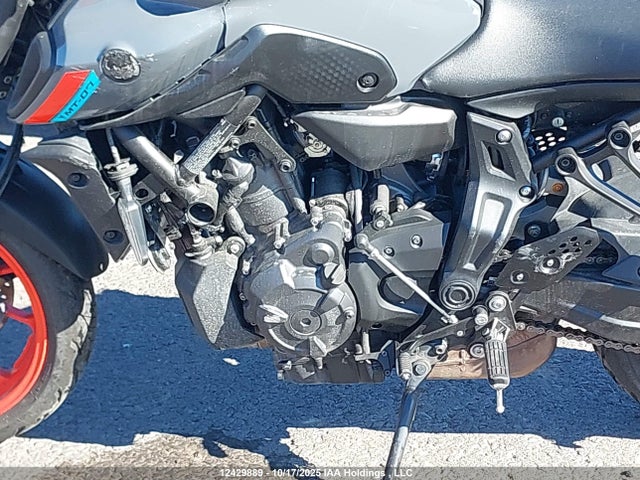 JYARM32N7MA000319 Yamaha Mtn690 (mt-07)