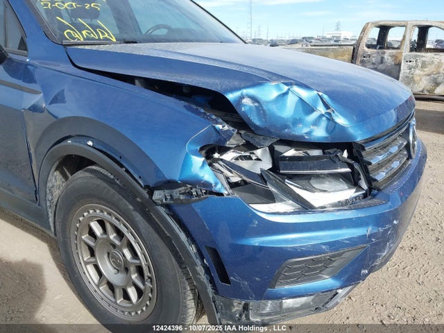 3VV0B7AX4JM078182 Volkswagen Tiguan