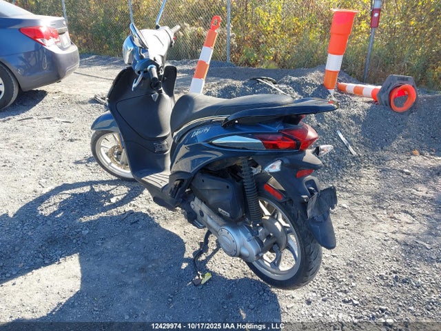 Продажа на аукционе авто 2021 Piaggio Liberty 50/50 S, vin: ZAPC546B2M7001743, номер лота: 12429974