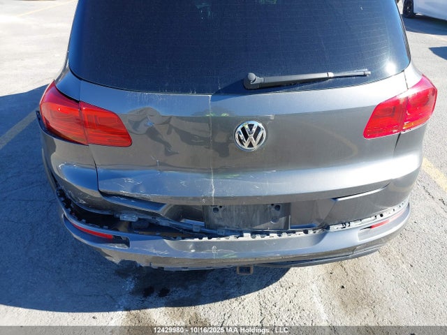 WVGJV7AX0GW015501 Volkswagen Tiguan