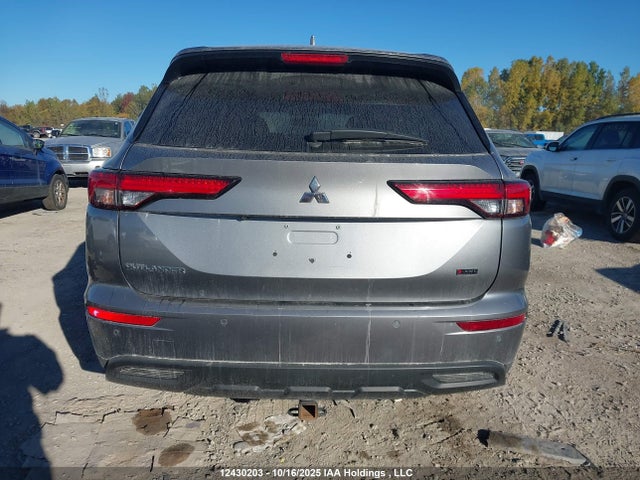 Mitsubishi Outlander 2022 JA4J4TA84NZ617445 Image 16