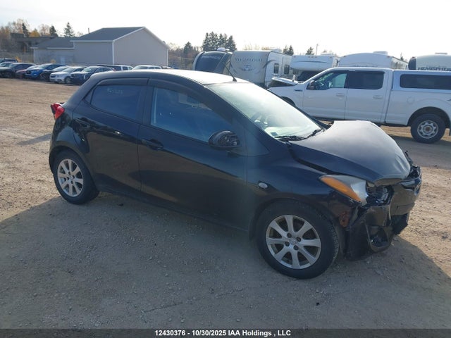 12430376 :رقم المزاد ، JM1DE1HY4B0115674 vin ، 2011 Mazda Mazda2 مزاد بيع