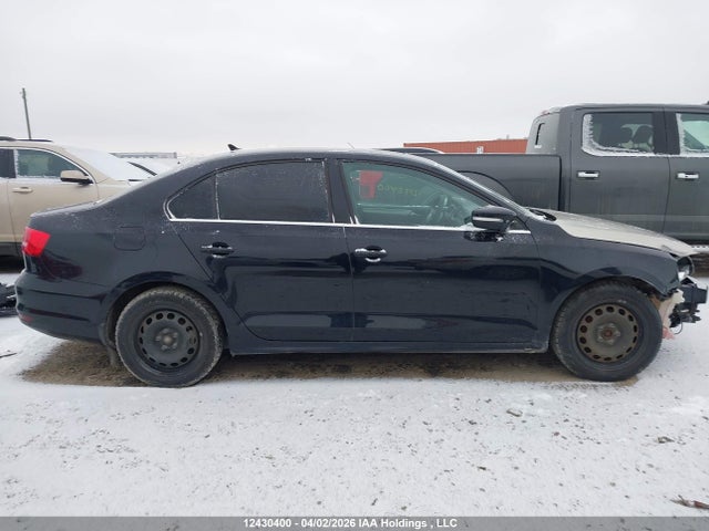 Продажа на аукционе авто 2015 Volkswagen Jetta 2.0l Trendline/2.0l Trendline+, vin: 3VW2K7AJ6FM245018, номер лота: 12430400