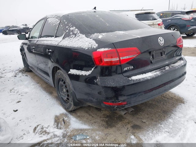 Продажа на аукционе авто 2015 Volkswagen Jetta 2.0l Trendline/2.0l Trendline+, vin: 3VW2K7AJ6FM245018, номер лота: 12430400