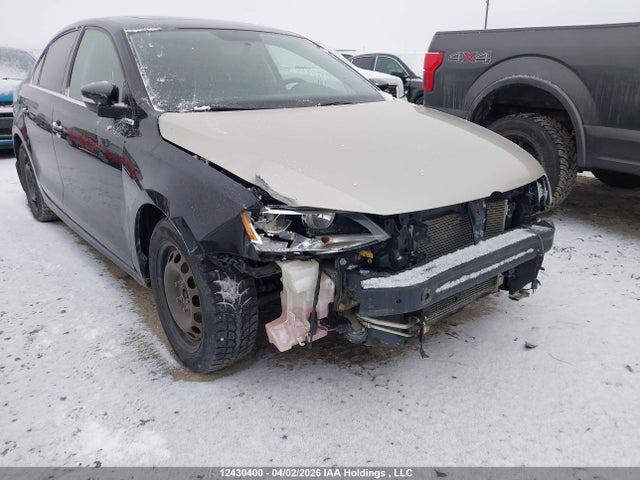 Продажа на аукционе авто 2015 Volkswagen Jetta 2.0l Trendline/2.0l Trendline+, vin: 3VW2K7AJ6FM245018, номер лота: 12430400