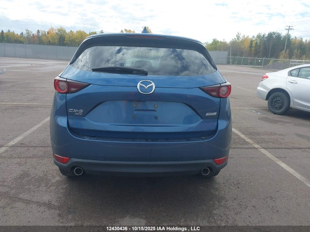 JM3KFBCM8J0304574 Mazda Cx-5 Touring