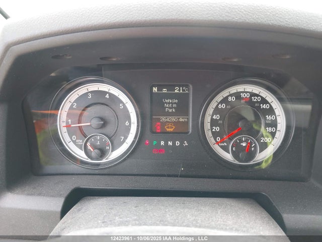 1C6RR7GG2ES289037 RAM 1500