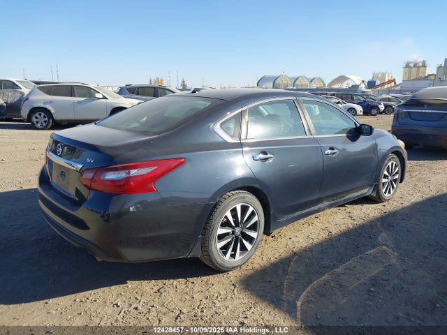 Nissan 2018 2018 1N4AL3AP1JC164047 Image 4