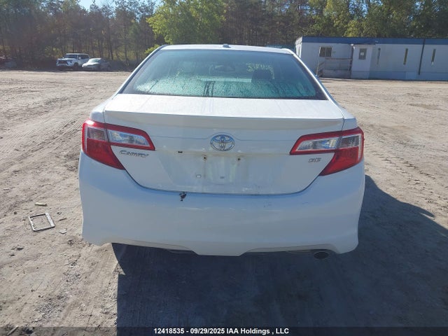 Toyota 2ar-fe 2014 4T1BF1FK5EU772317 Image 16