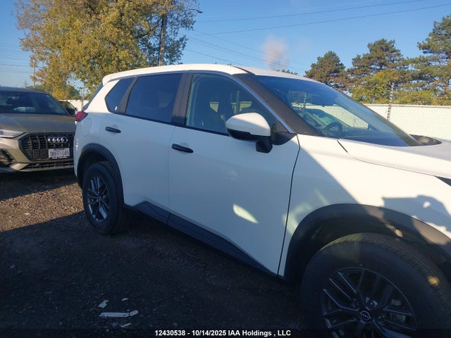 JN8BT3AB5SW418172 Nissan Rogue