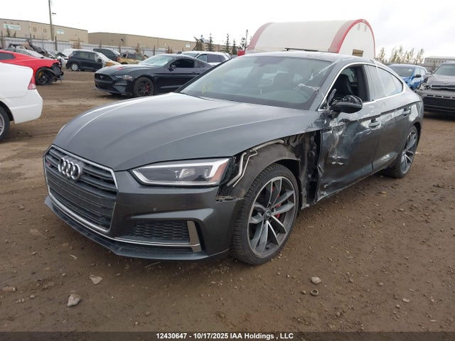 Audi S5 2018 WAUC4CF59JA017443 Image 2