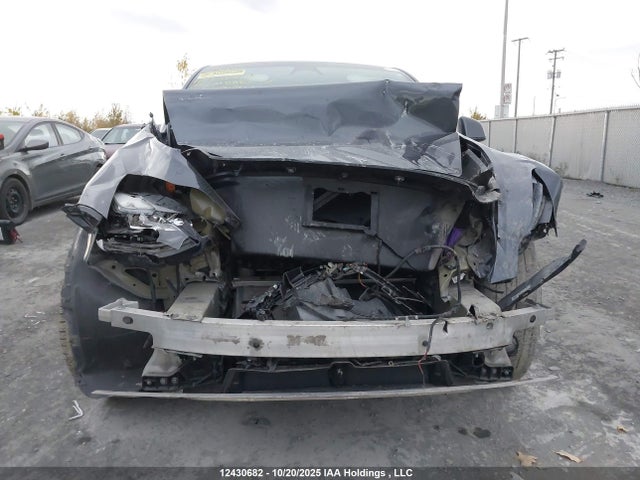 2023 Tesla Model Y მანქანა იყიდება აუქციონზე, vin: LRWYGDLE0PC029241, აუქციონის ნომერი: 12430682