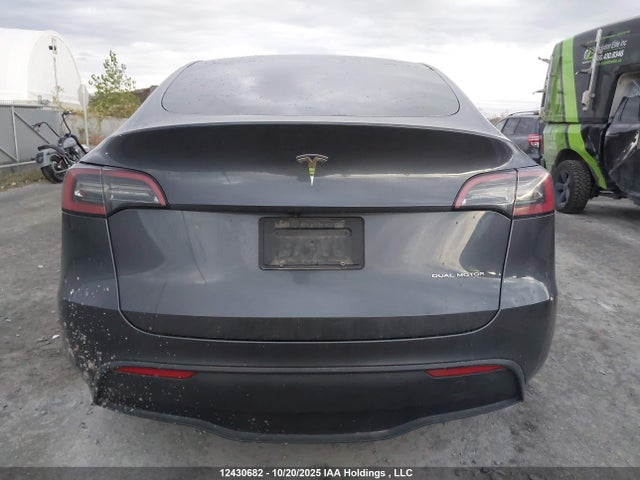 2023 Tesla Model Y მანქანა იყიდება აუქციონზე, vin: LRWYGDLE0PC029241, აუქციონის ნომერი: 12430682