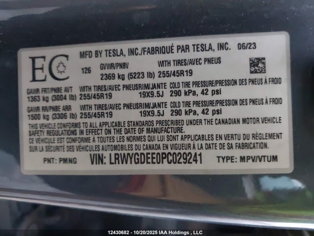 2023 Tesla Model Y მანქანა იყიდება აუქციონზე, vin: LRWYGDLE0PC029241, აუქციონის ნომერი: 12430682