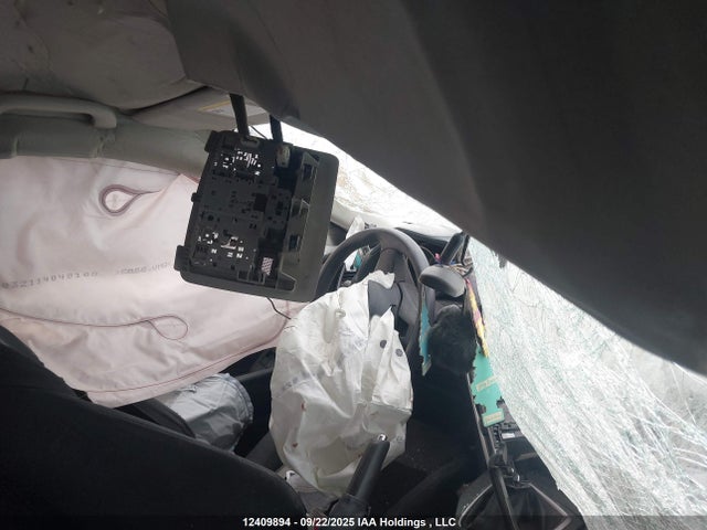 JM1BM1K75F1220072 Mazda pe