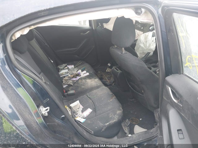 JM1BM1K75F1220072 Mazda pe