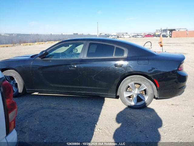 2015 Dodge Charger Sxt მანქანა იყიდება აუქციონზე, vin: 2C3CDXHG1FH835528, აუქციონის ნომერი: 12430854