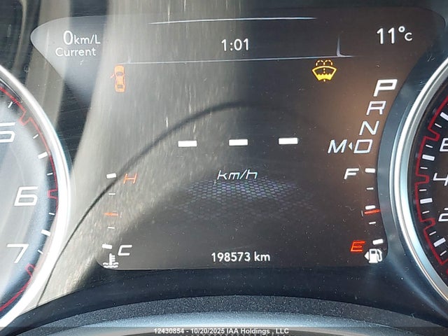 2015 Dodge Charger Sxt მანქანა იყიდება აუქციონზე, vin: 2C3CDXHG1FH835528, აუქციონის ნომერი: 12430854