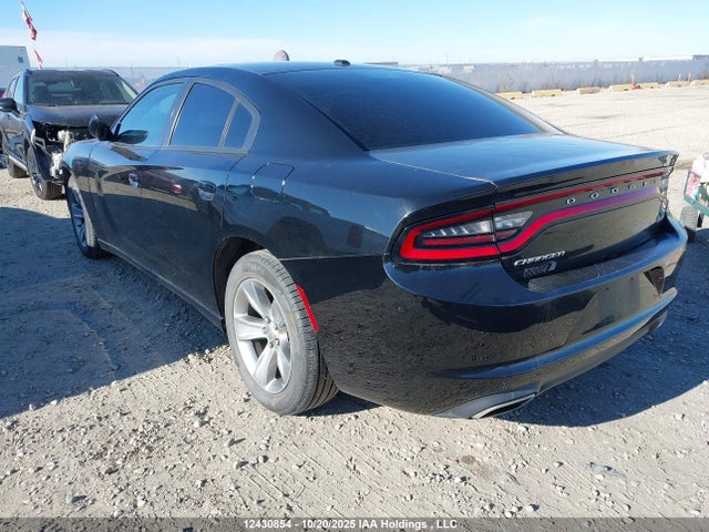 2015 Dodge Charger Sxt მანქანა იყიდება აუქციონზე, vin: 2C3CDXHG1FH835528, აუქციონის ნომერი: 12430854