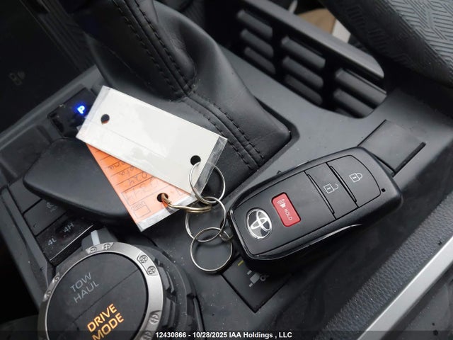 Toyota Tacoma 2024 3TYLB5JN7RT048799 Image 11