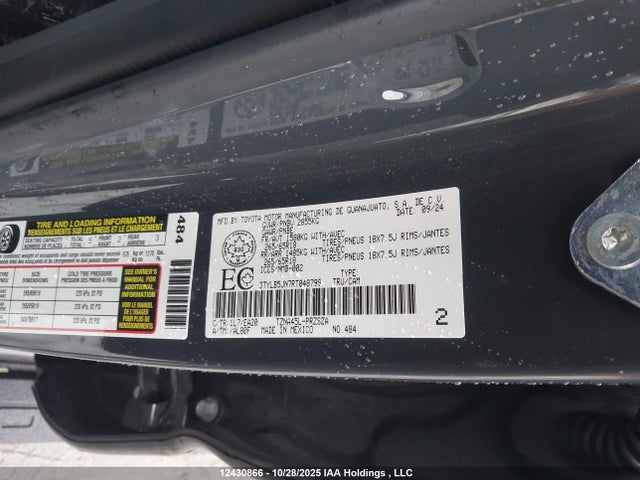 Toyota Tacoma 2024 3TYLB5JN7RT048799 Image 9