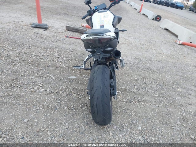 Aukcja sprzedaży 2024 Cf Moto 800nk, vin: LCEPEYL40R6020577, numer aukcji: 12430871