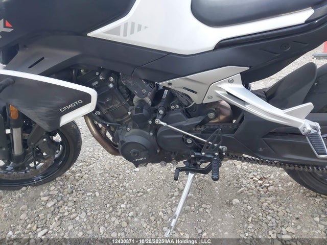 Aukcja sprzedaży 2024 Cf Moto 800nk, vin: LCEPEYL40R6020577, numer aukcji: 12430871