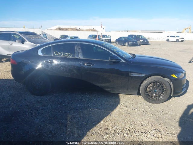 SAJAJ4FX6JCP28534 Jaguar Xe 25t Premium