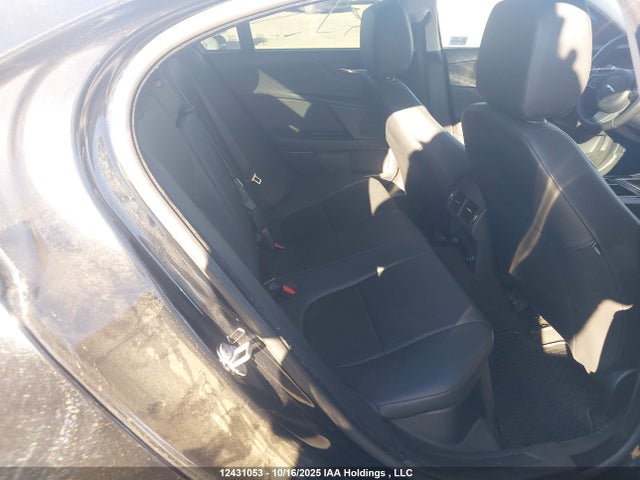 SAJAJ4FX6JCP28534 Jaguar Xe 25t Premium