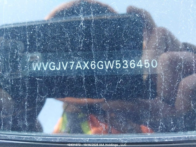 WVGJV7AX6GW536450 Volkswagen Tiguan