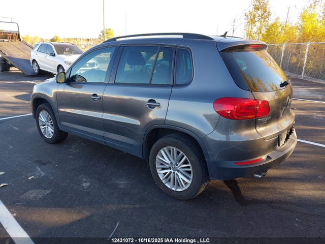WVGJV7AX6GW536450 Volkswagen Tiguan
