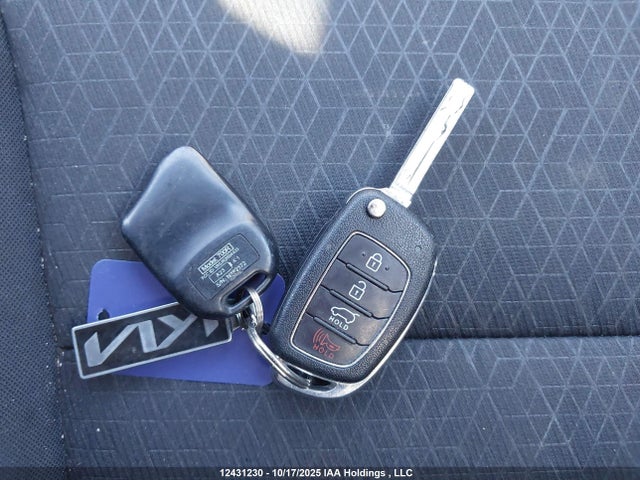 Hyundai Tucson 2016 KM8J3CA28GU082961 Image 11