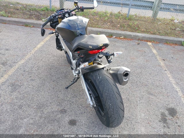 Aprilia Tuono 2019 ZD4KGU00XKS001096 Image 19