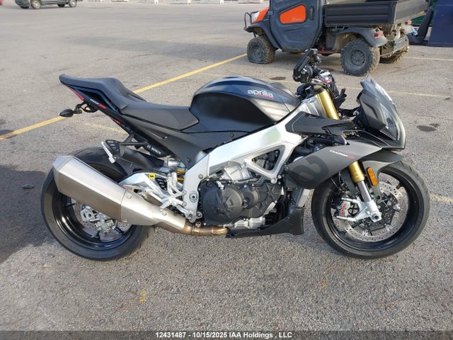 Aprilia Tuono 2019 ZD4KGU00XKS001096 Image 8