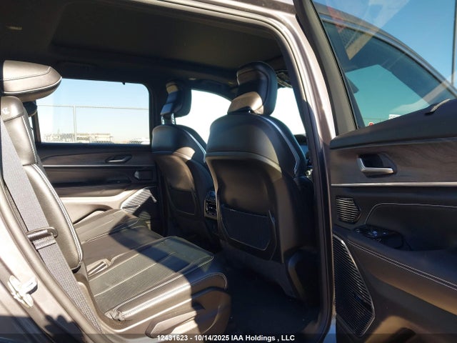 1C4RJKDG6R8951082 Jeep GRAND CHEROKEE L