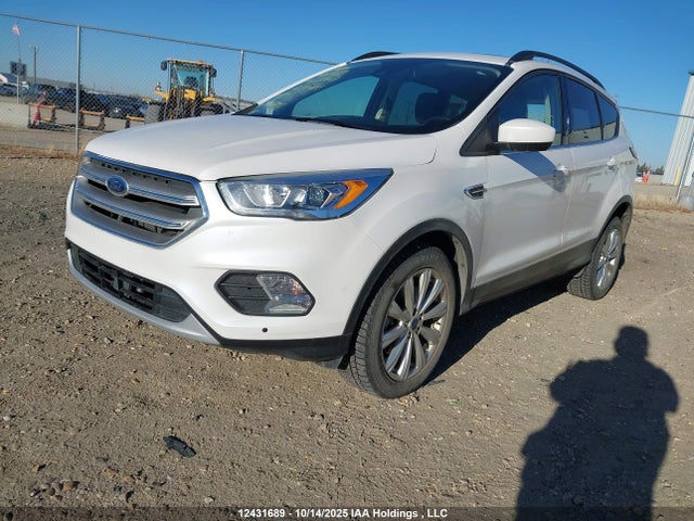 Ford Escape 2019 1FMCU9H93KUA82919 Image 2