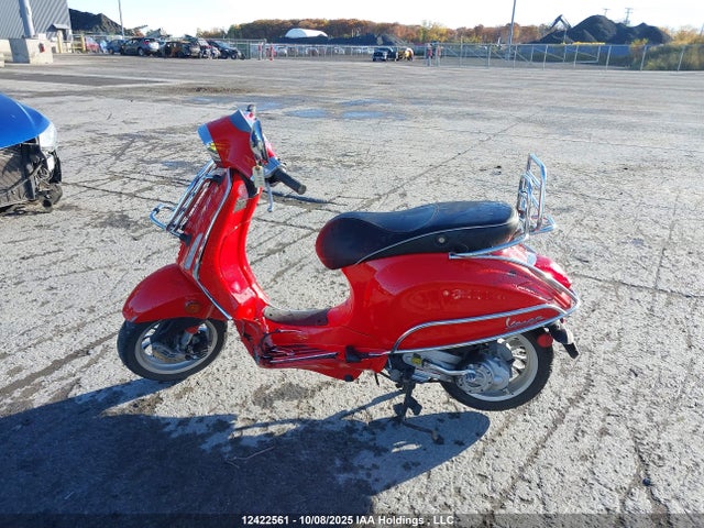 ZAPC536BXF5200452 Vespa 2015