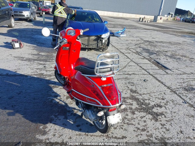 ZAPC536BXF5200452 Vespa 2015
