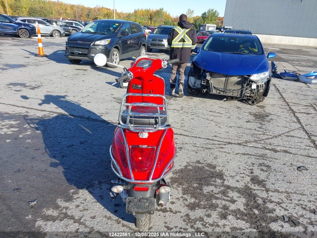 ZAPC536BXF5200452 Vespa 2015