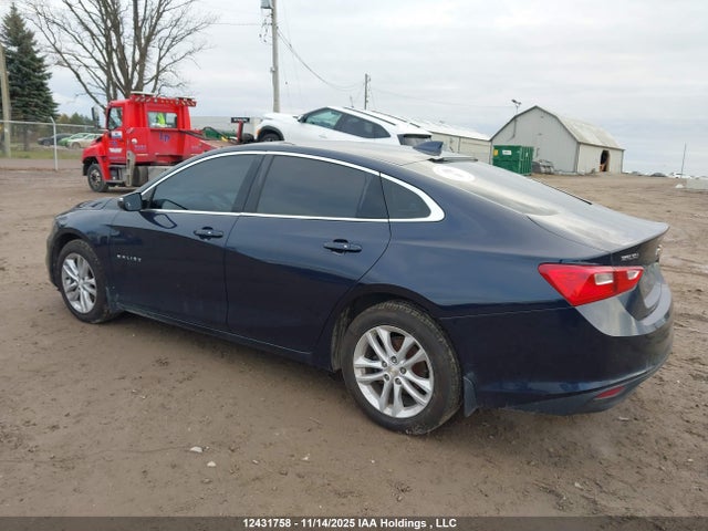 1G1ZD5ST1JF233831 Chevrolet MALIBU LT