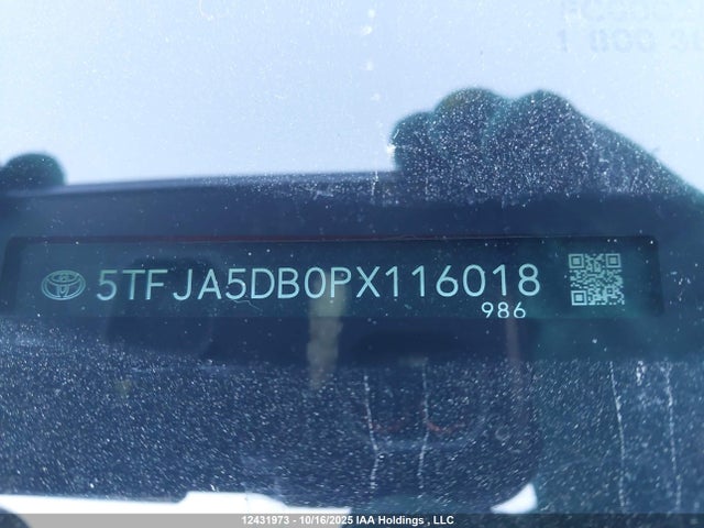 2023 Toyota Tundra Limited მანქანა იყიდება აუქციონზე, vin: 5TFJA5DB0PX116018, აუქციონის ნომერი: 12431973
