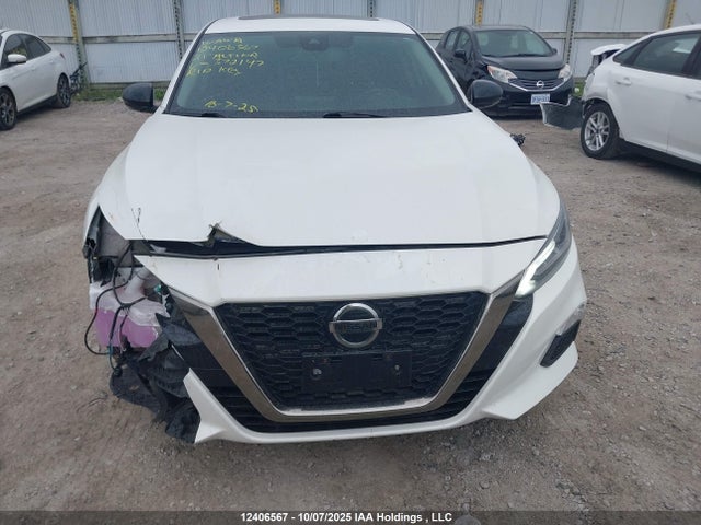 Nissan 2021 2021 1N4BL4CW5MN372147 Image 13