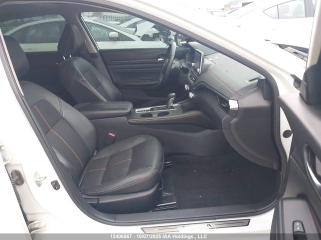 Nissan 2021 2021 1N4BL4CW5MN372147 Image 5