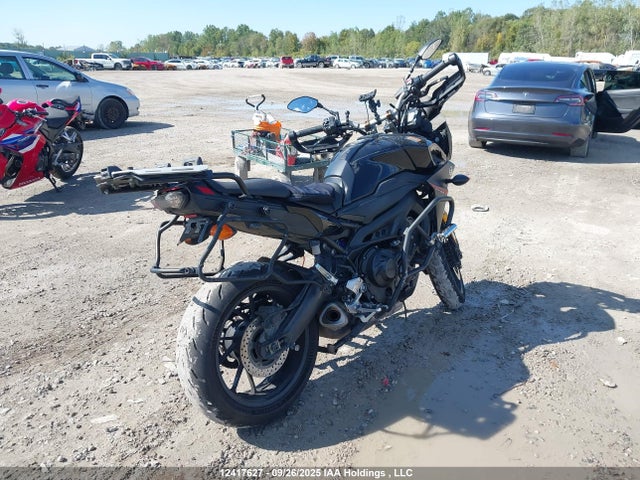 JYARN37N9GA000722 Yamaha 2016